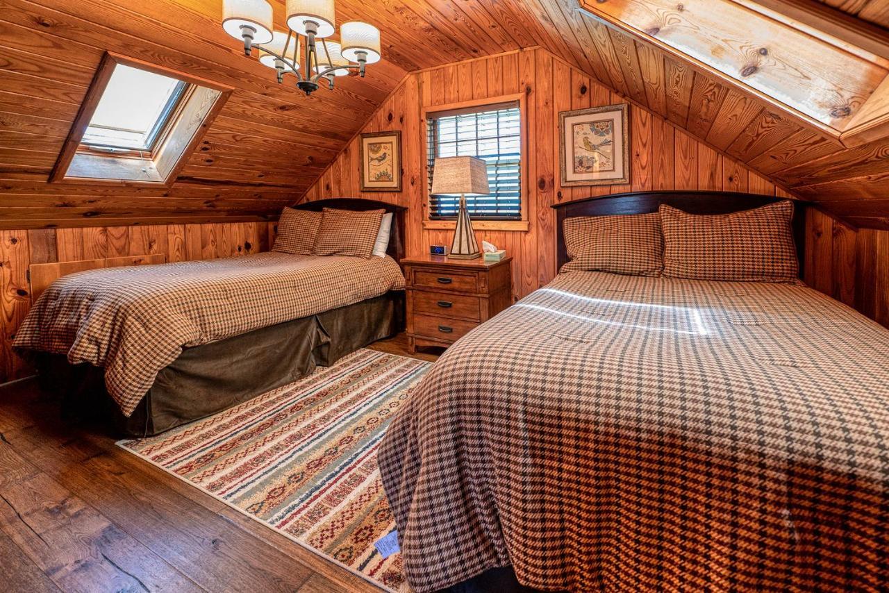 Staynantahala - Smoky Mountain Cabins And Luxury Yurts Aquone Exterior foto